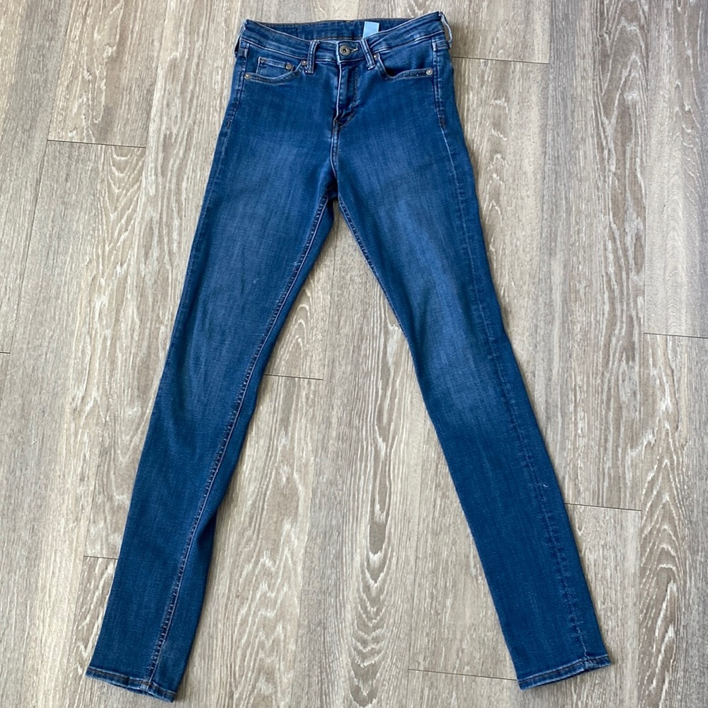 H&M skinny jeans